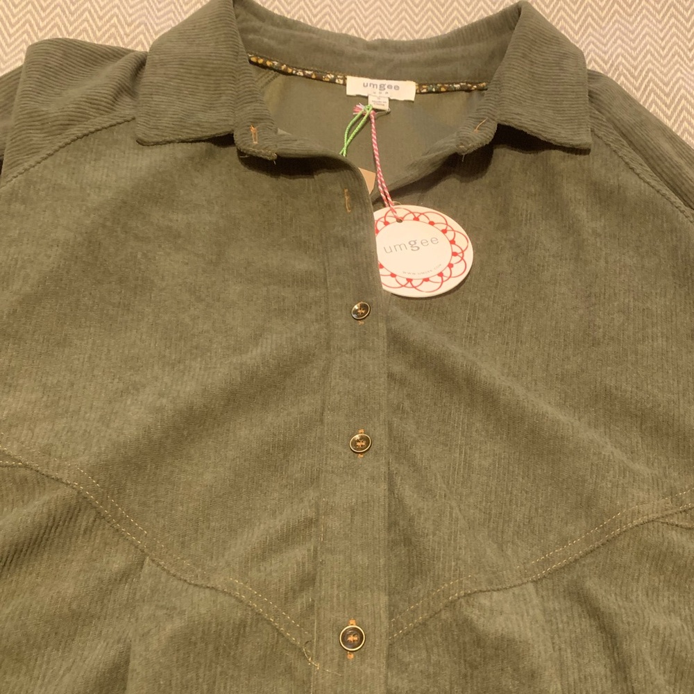 NWT! Umgee cordouroy button front western dress in olive green. Size small. - Picture 3 of 5